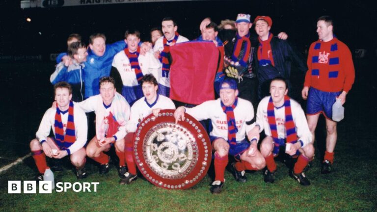 Ards' 1993/94 winning County Antrim Shield side
