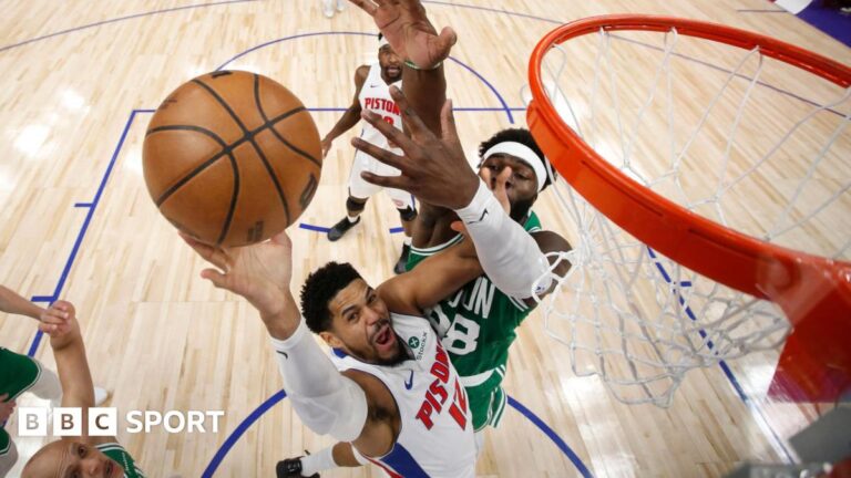 Tobias Harris of the Detroit Pistons shoots